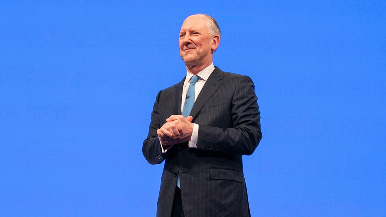 Ketua dan CEO AIG, Peter Zaffino